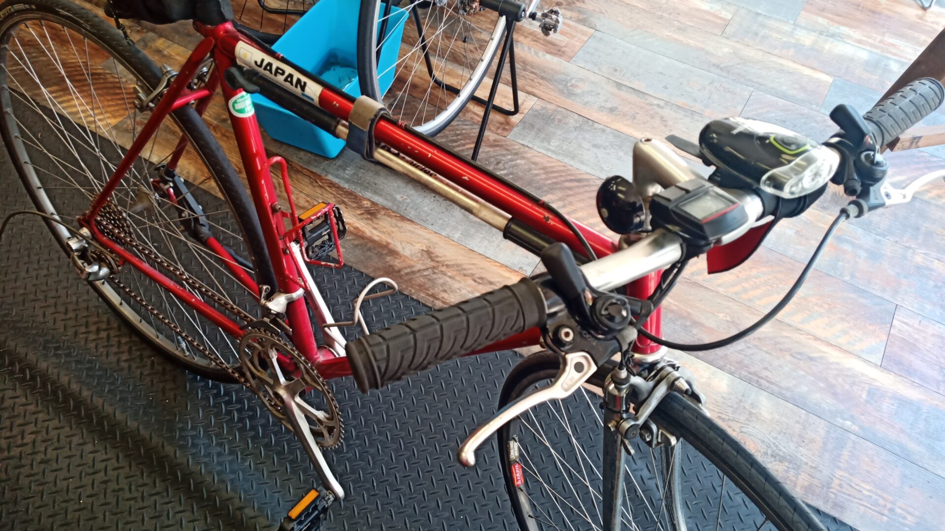 ナショナル自転車 オグラ輪業
